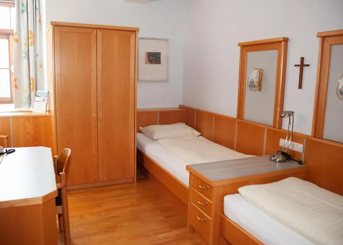 Augustiner-chorherrenstift Reichersberg 3*